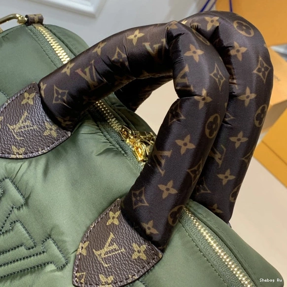 25 LOUIS VUITTON SPEEDY BANDOULIÈRE 0814